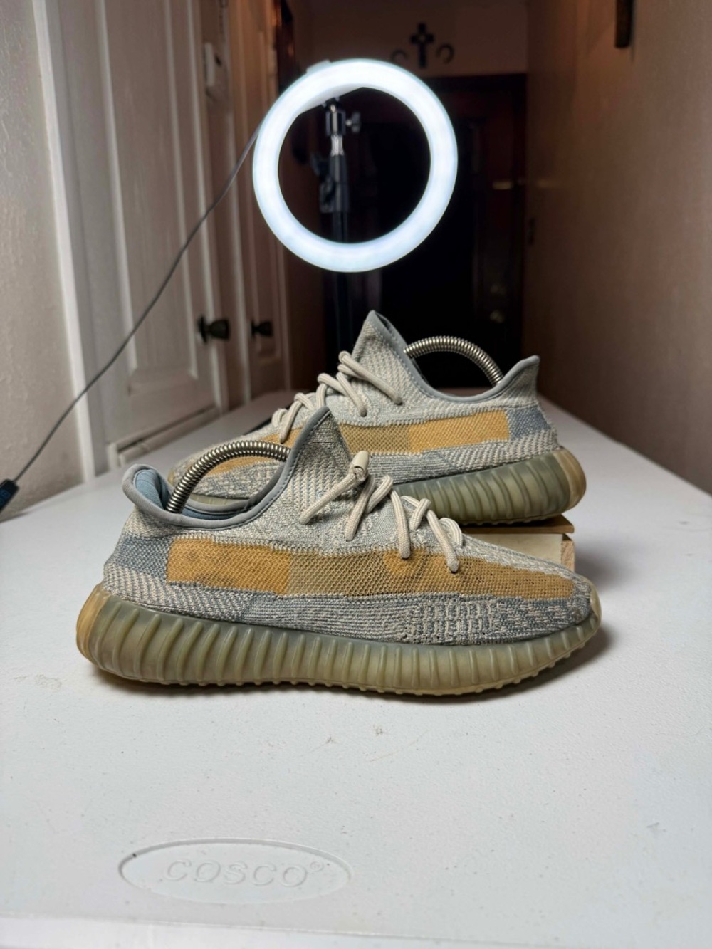 adidas Yeezy Boost 350 V2 Israfil Size 8 Mens Low Sneakers 2020
FZ5421